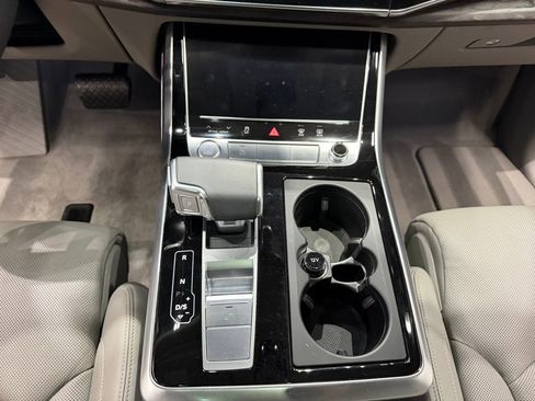 Used 2020 Audi Q7 3.0T Prestige AWD/4WD image 46