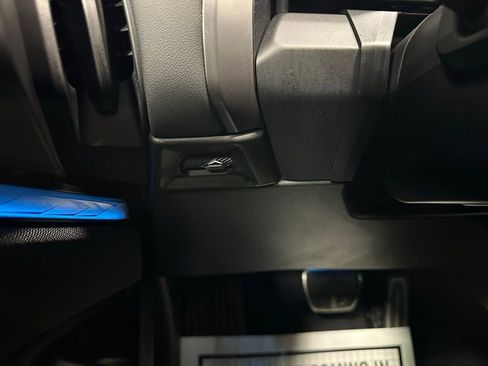 Used 2025 BMW X3 xDrive30i w/ M Sport Package image 17