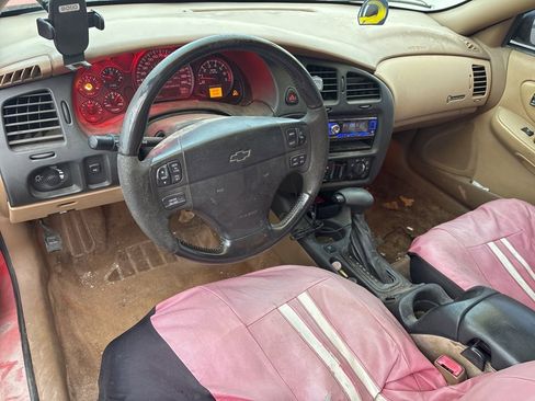 Used 2000 Chevrolet Monte Carlo SS w/ Preferred Equipment Group image 10