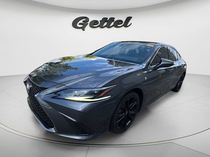 Used 2022 Lexus ES 300h F Sport w/ Accessory Package 2