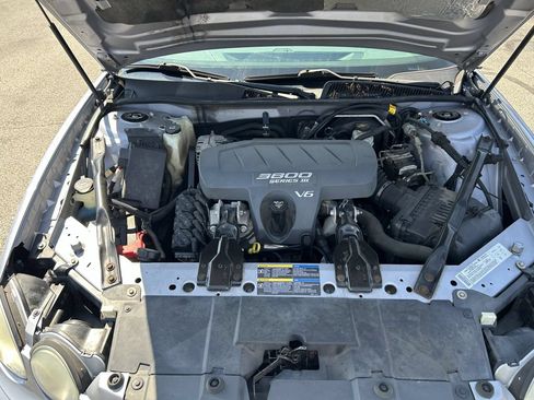 Used 2005 Buick LaCrosse CX w/ Silver Convenience Package FWD image 22