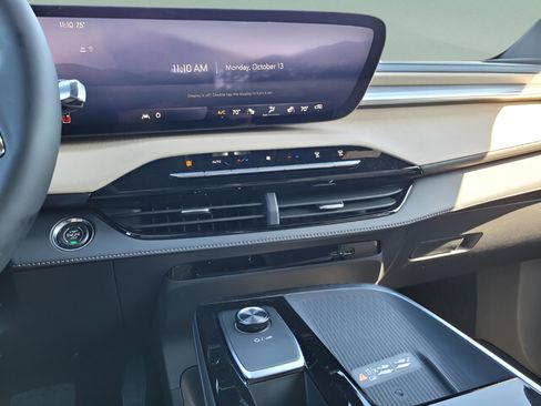 New 2026 Buick Enclave Preferred w/ Super Cruise Package image 28