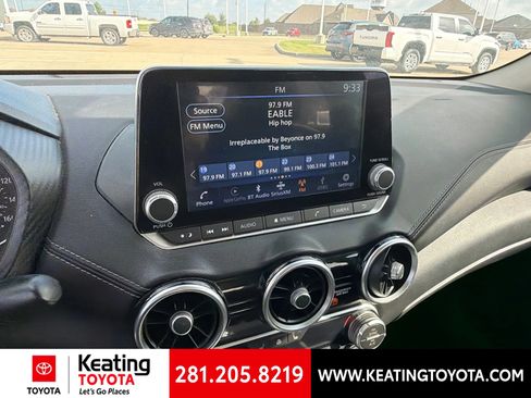 Used 2022 Nissan Sentra SV w/ All-Weather Package FWD image 14