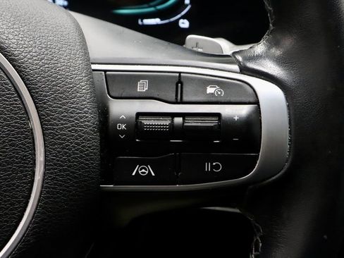 Used 2023 Kia Sportage EX image 29