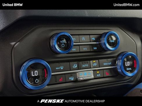 Used 2023 Ford Bronco Outer Banks w/ Sasquatch Package AWD/4WD image 11