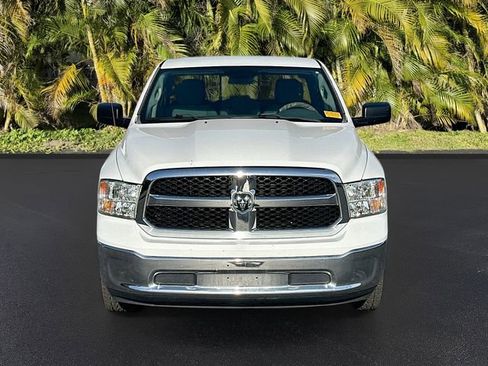 Used 2017 RAM 1500 Classic SLT image 2