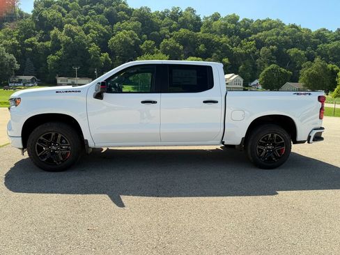 New 2026 Chevrolet Silverado 1500 RST w/ Redline Edition AWD/4WD image 8