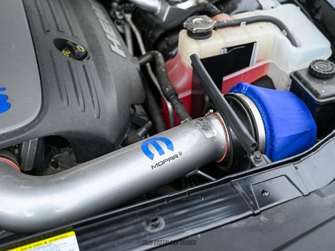 Used 2010 Dodge Challenger R/T w/ Mopar 10 Pkg image 16