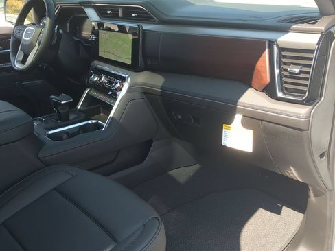New 2026 GMC Sierra 1500 Denali AWD/4WD image 30
