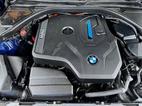 Used 2021 BMW 330e xDrive 330e xDrive w/ Premium Package image 34