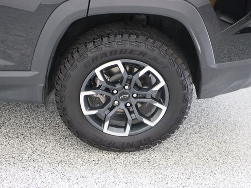 Used 2025 Chevrolet Equinox ACTIV FWD image 10