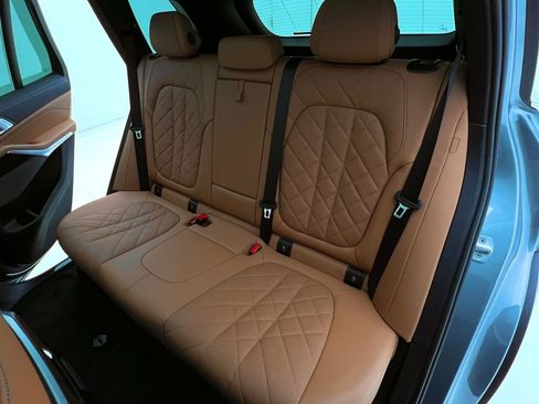 Certified 2024 BMW X5 xDrive40i w/ Premium Package image 15