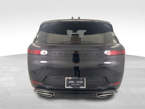 Used 2024 Land Rover Range Rover Sport Dynamic SE image 6