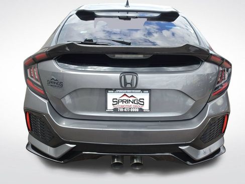 Used 2018 Honda Civic Sport image 4