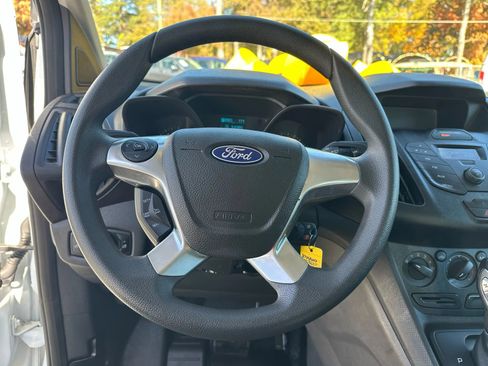 Used 2018 Ford Transit Connect XL image 26