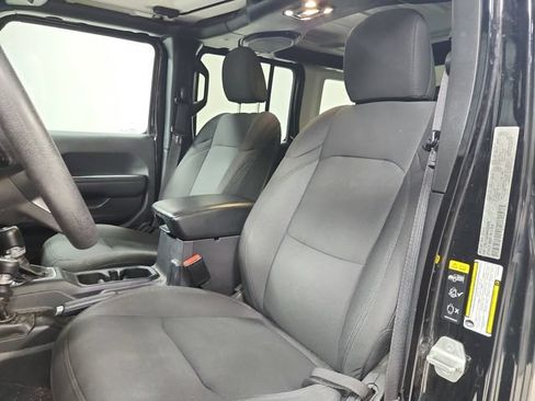 Used 2022 Jeep Wrangler Unlimited Sport AWD/4WD image 10
