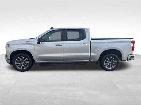 Used 2022 Chevrolet Silverado 1500 RST image 3