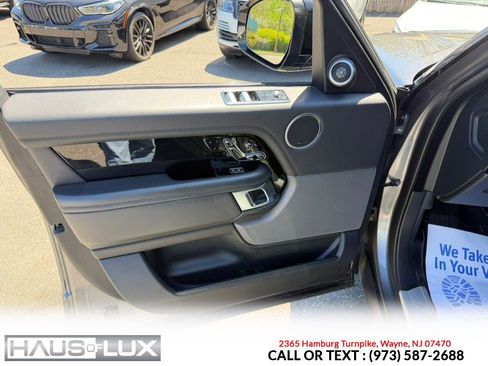 Used 2018 Land Rover Range Rover HSE AWD/4WD image 12