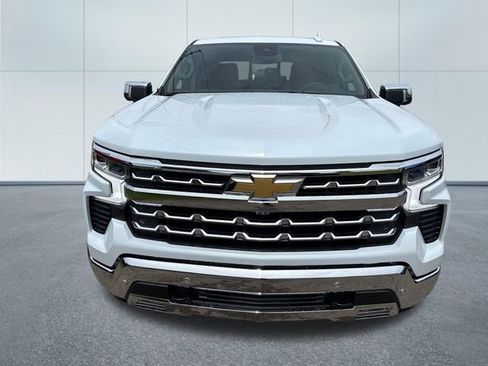 New 2026 Chevrolet Silverado 1500 LTZ w/ Z71 Off-Road Package AWD/4WD image 7