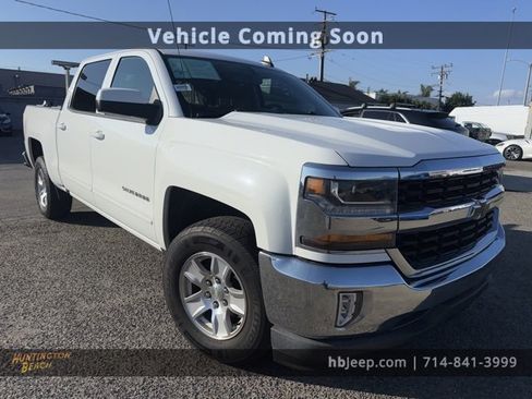 Used 2017 Chevrolet Silverado 1500 LT w/ All Star Edition image 3