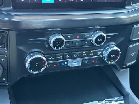 New 2026 Ford F350 Lariat w/ Lariat Ultimate Package image 23