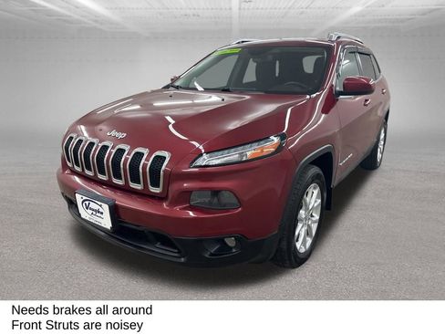 Used 2015 Jeep Cherokee Latitude w/ Cold Weather Group AWD/4WD image 7