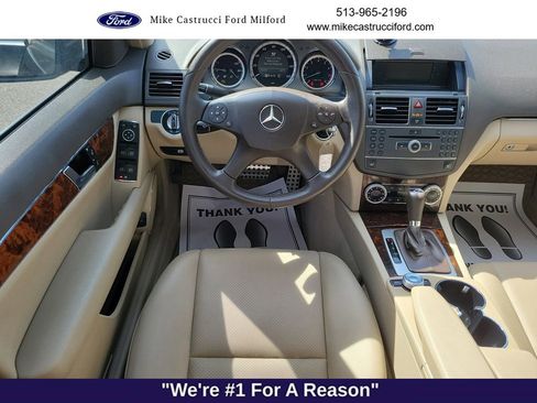 Used 2010 Mercedes-Benz C 300 4MATIC Sedan image 11