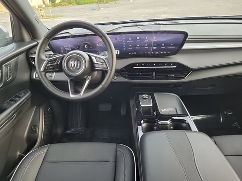 Used 2026 Buick Enclave Preferred image 17