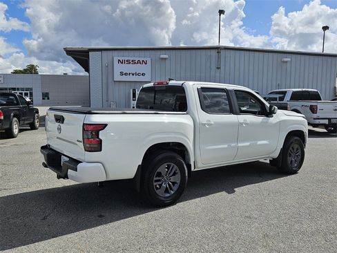 New 2026 Nissan Frontier SV image 11