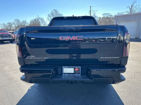New 2026 GMC Sierra EV Elevation image 7