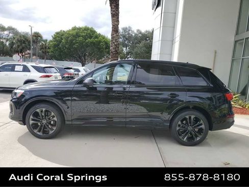 Certified 2025 Audi Q7 3.0T Premium Plus AWD/4WD image 5
