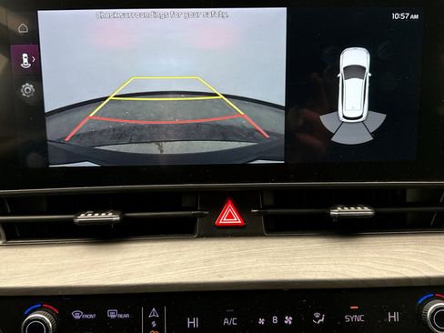 Used 2023 Kia Sportage X-Line w/ X-Line Premium Package image 10