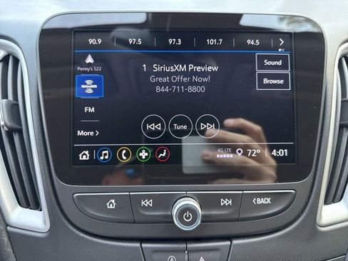 Used 2024 Chevrolet Malibu LT FWD image 16