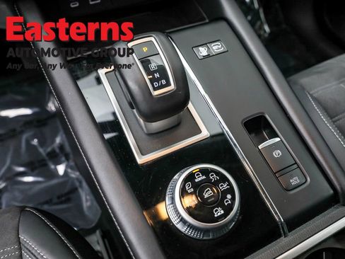 Used 2023 Mitsubishi Outlander SE image 20