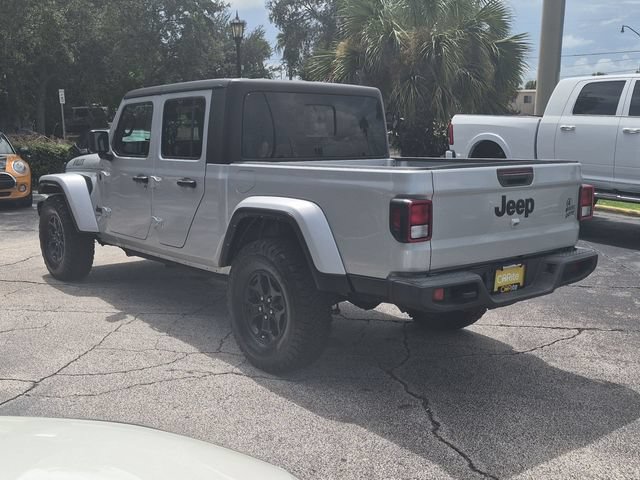 Used 2022 Jeep Gladiator Sport AWD/4WD image 7