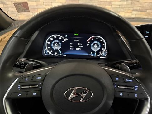 Used 2021 Hyundai Sonata Limited w/ Winter Weather Package FWD image 20