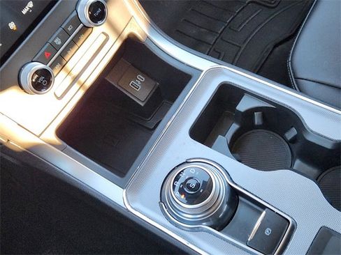 Used 2021 Ford Edge SEL w/ Convenience Package image 21