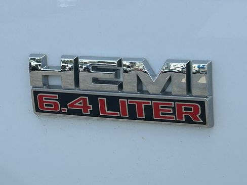 Used 2018 RAM 2500 Tradesman w/ Chrome Appearance Group AWD/4WD image 14