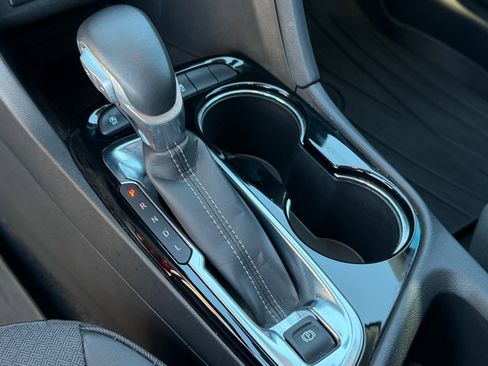 Used 2023 Buick Encore GX Preferred image 28