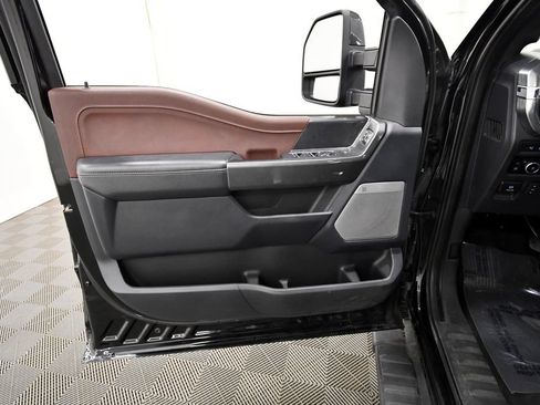 Used 2023 Ford F150 Lariat w/ Equipment Group 502A High AWD/4WD image 13