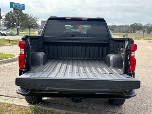 Used 2024 Chevrolet Silverado 1500 Custom w/ LPO, Dark Essentials Package image 6