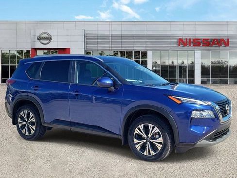 Certified 2023 Nissan Rogue SV w/ SV Premium B Package AWD/4WD image 2