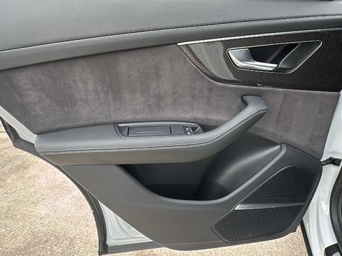 Used 2023 Audi SQ8 Prestige image 16