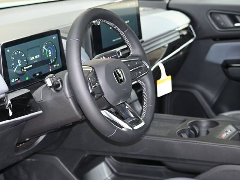 New 2026 Honda Prologue Touring image 15