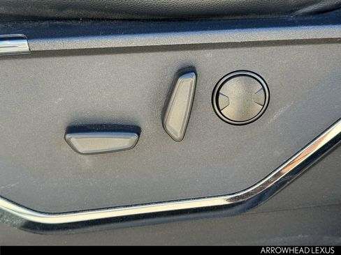 Used 2023 Ford F250 Lariat w/ Lariat Ultimate Package image 17