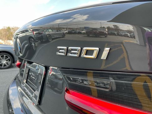 New 2026 BMW 330i xDrive xDrive w/ M Sport Package image 14