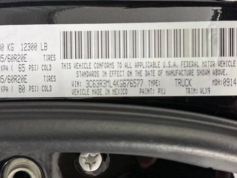 Used 2019 RAM 3500 Laramie AWD/4WD image 33