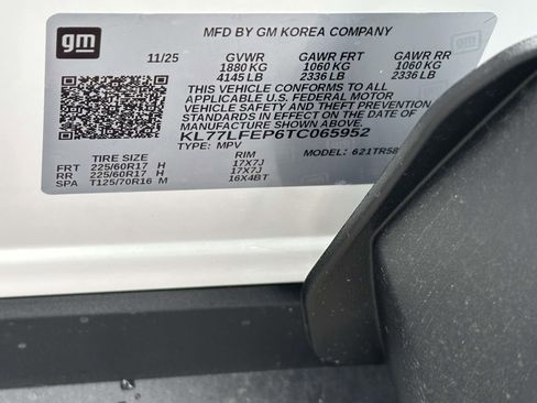 New 2026 Chevrolet Trax LS w/ Driver Confidence Package image 28