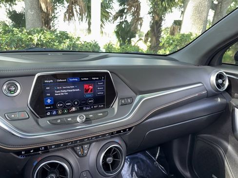 Used 2021 Chevrolet Blazer Premier FWD image 43