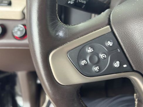 Used 2016 GMC Yukon XL Denali w/ Open Road Package image 12